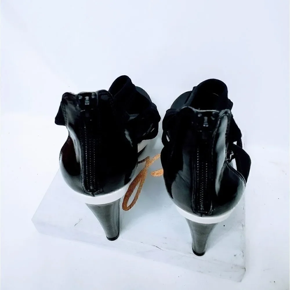 Vera Wang Svettie Black Platform Wedges 9.5